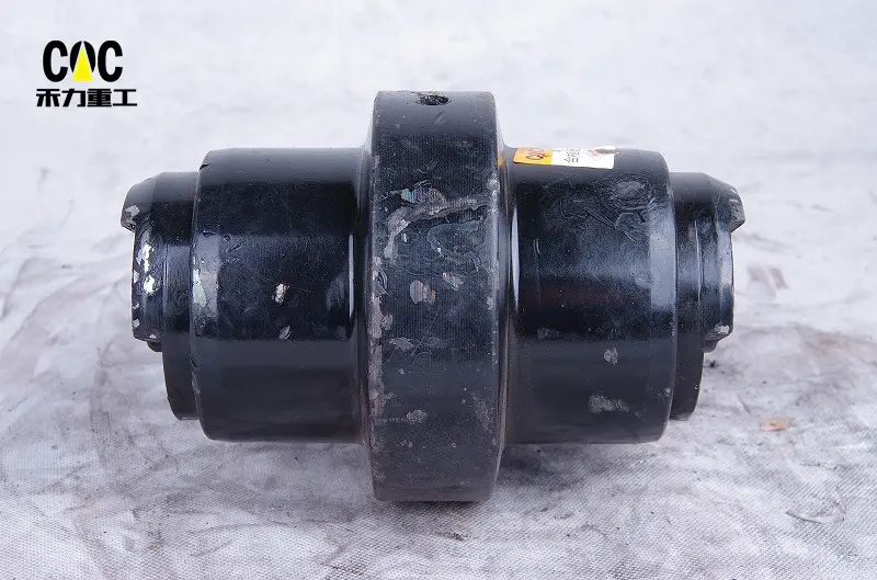 2021 High quality Bulldozer Carrier Roller - jcb 8056 Undercarriage Parts excavator track chain link Idler Track Roller Sprocket Top Carrier Roller FOR Export India – Heli detail pictures